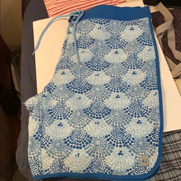 Vineyard Vines Performance Board Swim Shorts Trunk